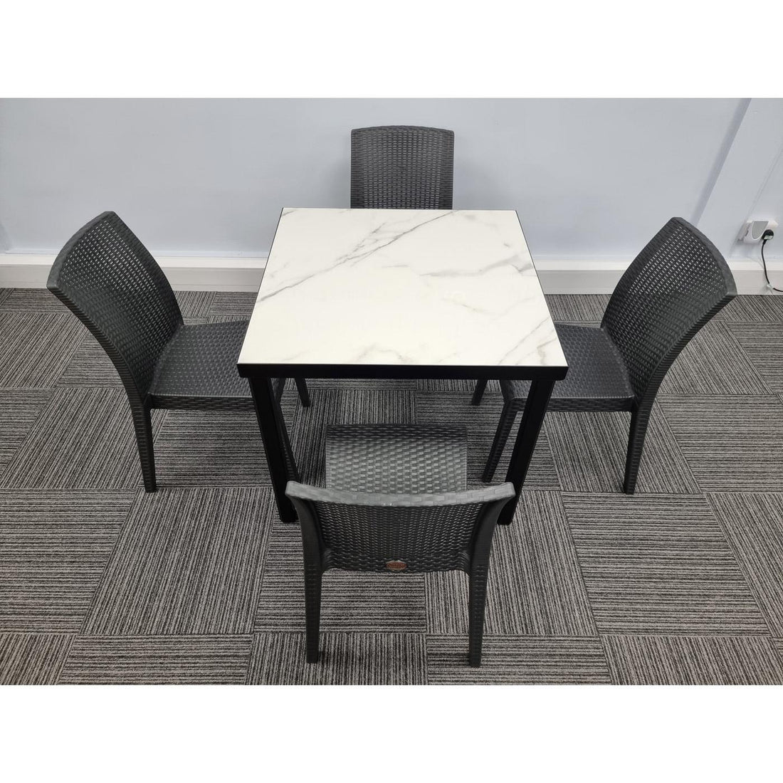 Kelly Ceramic Table Set