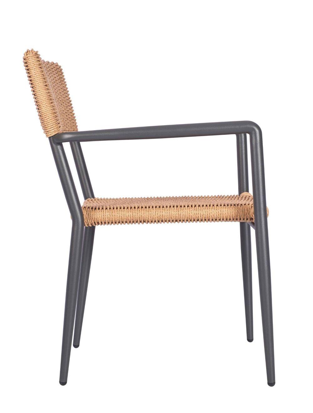 Mae Armchair